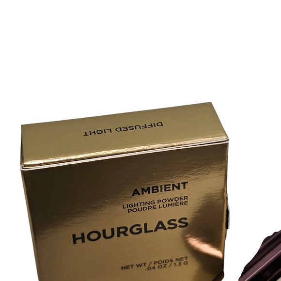 HOURGLASS Ambient Lighting Powder Diffused Light Travel Size 0.04oz Compact New - Picture 9 of 13